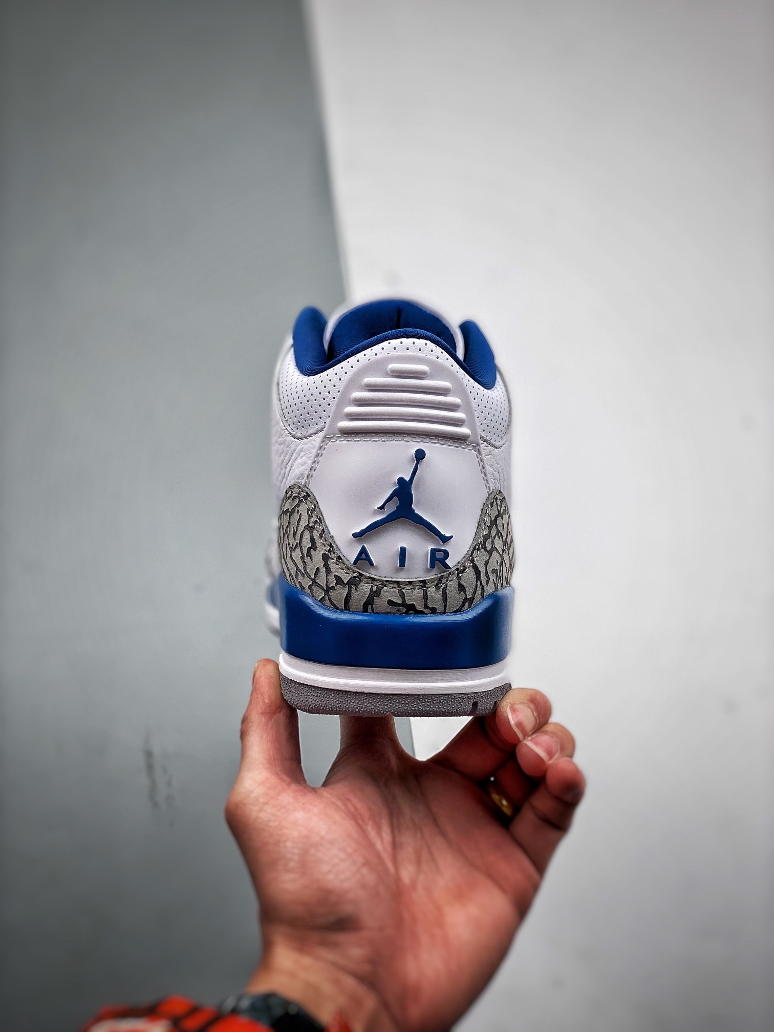 NIKE AIR JORDAN 3 RETRO WHITE AND TRUE BLUE Basketball Shoes