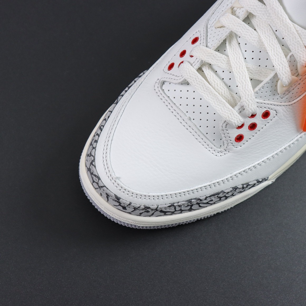 NIKE AIR JORDAN 3 WHITE CEMENT REIMAGINED Basketball Shoes