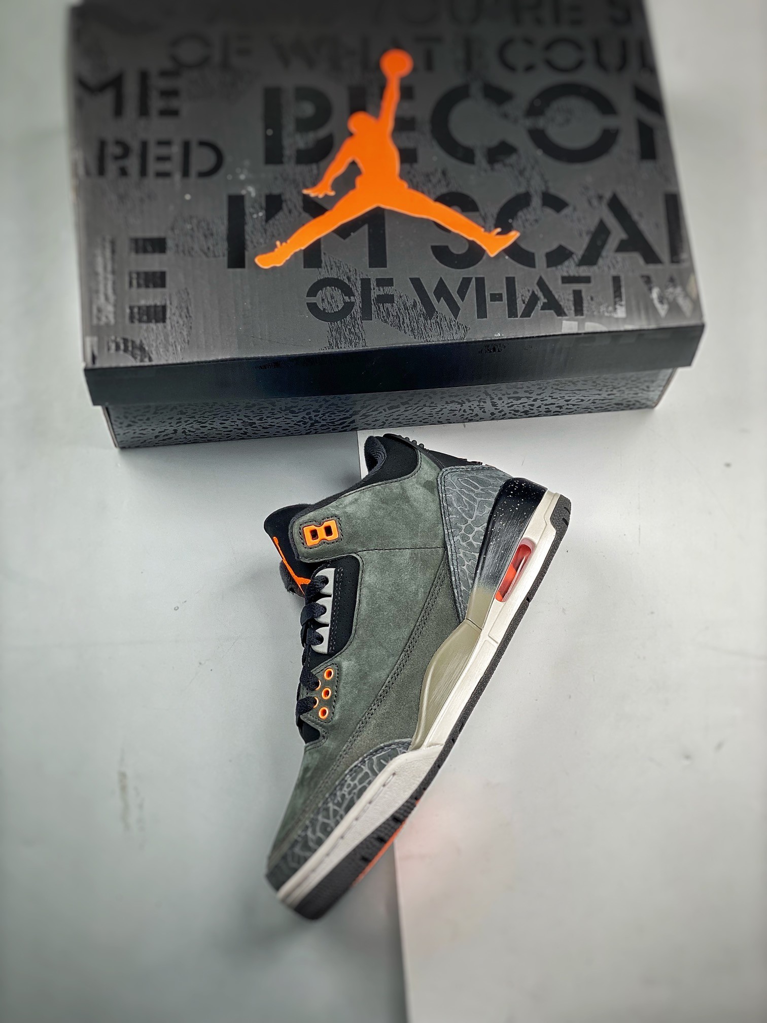 NIKE AIR JORDAN 3 FEAR Basketball Shoes