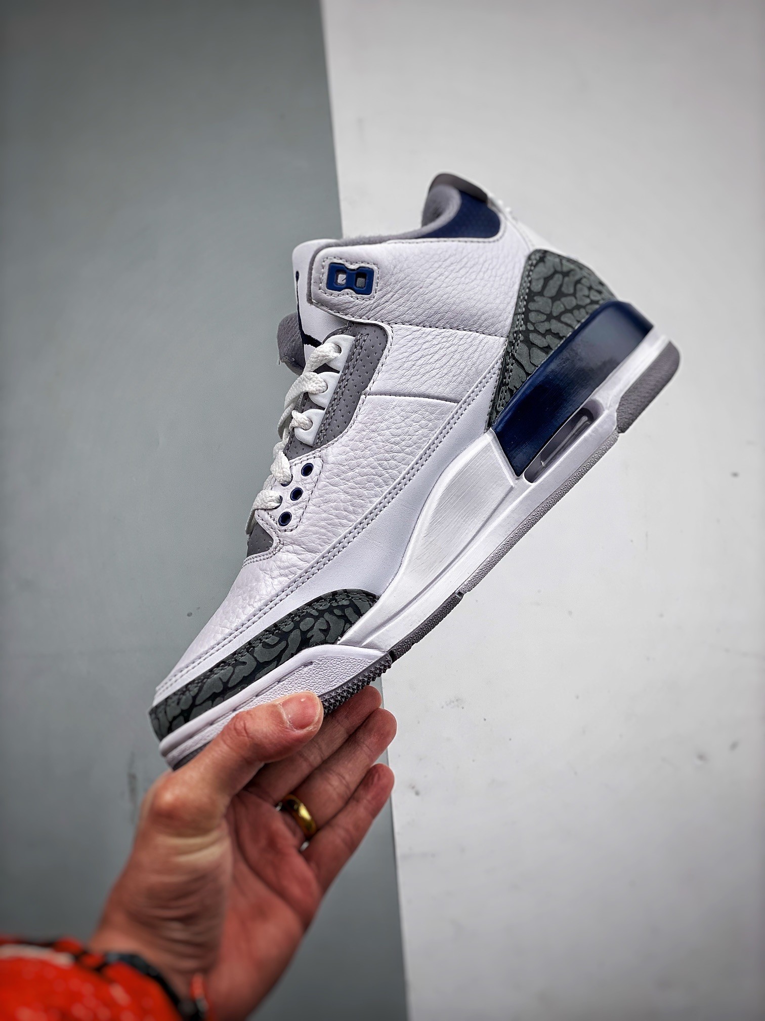 NIKE AIR JORDAN 3 RETRO RACER BLUE Basketball Shoes