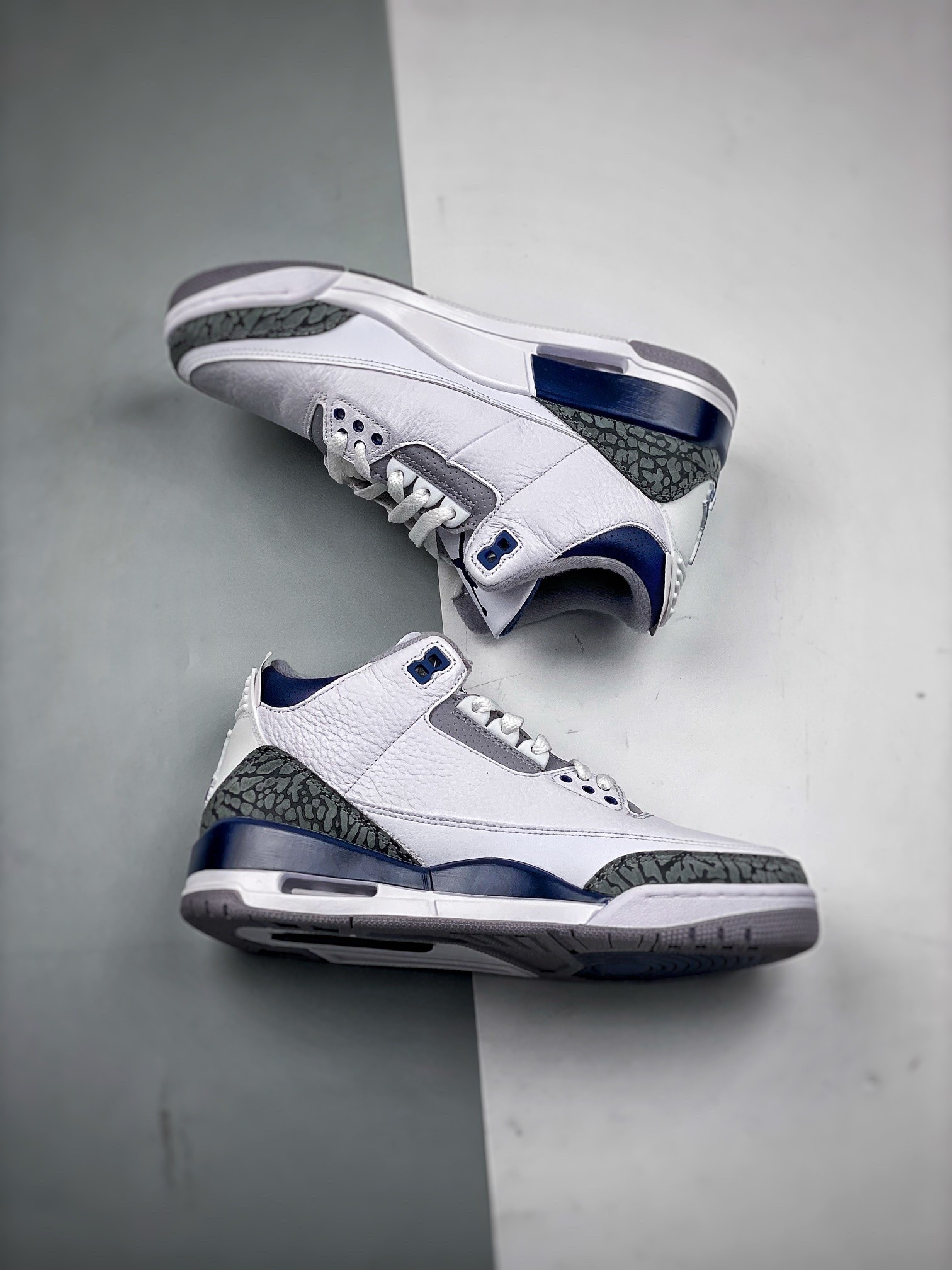 NIKE AIR JORDAN 3 RETRO RACER BLUE Basketball Shoes