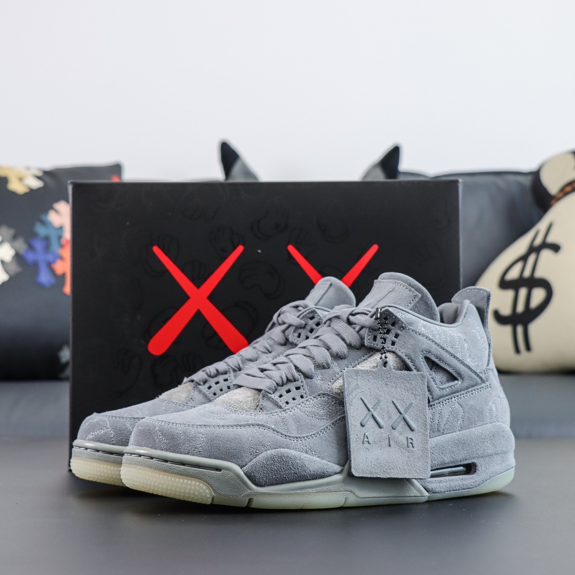 NIKE AIR JORDAN 4 RETRO KAWS Basketball Shoes