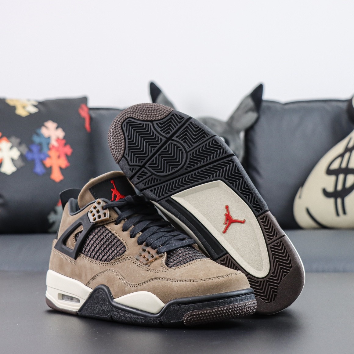 TRAVIS SCOTT X NIKE AIR JORDAN 4 Basketball Shoes