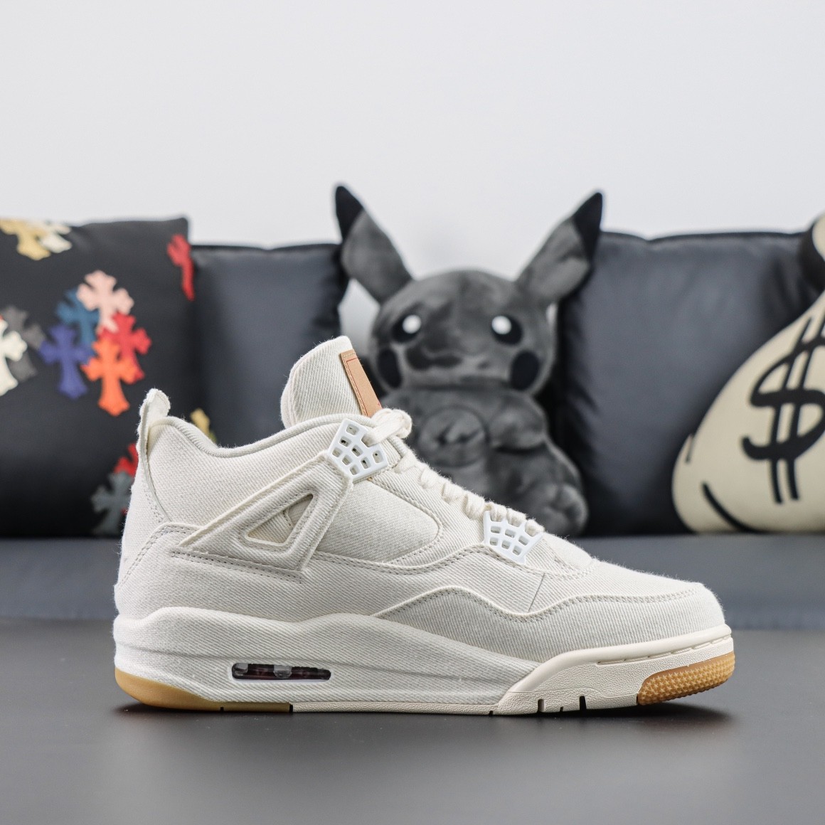 NIKE AIR JORDAN 4 LEVIS WHITE Basketball Shoes