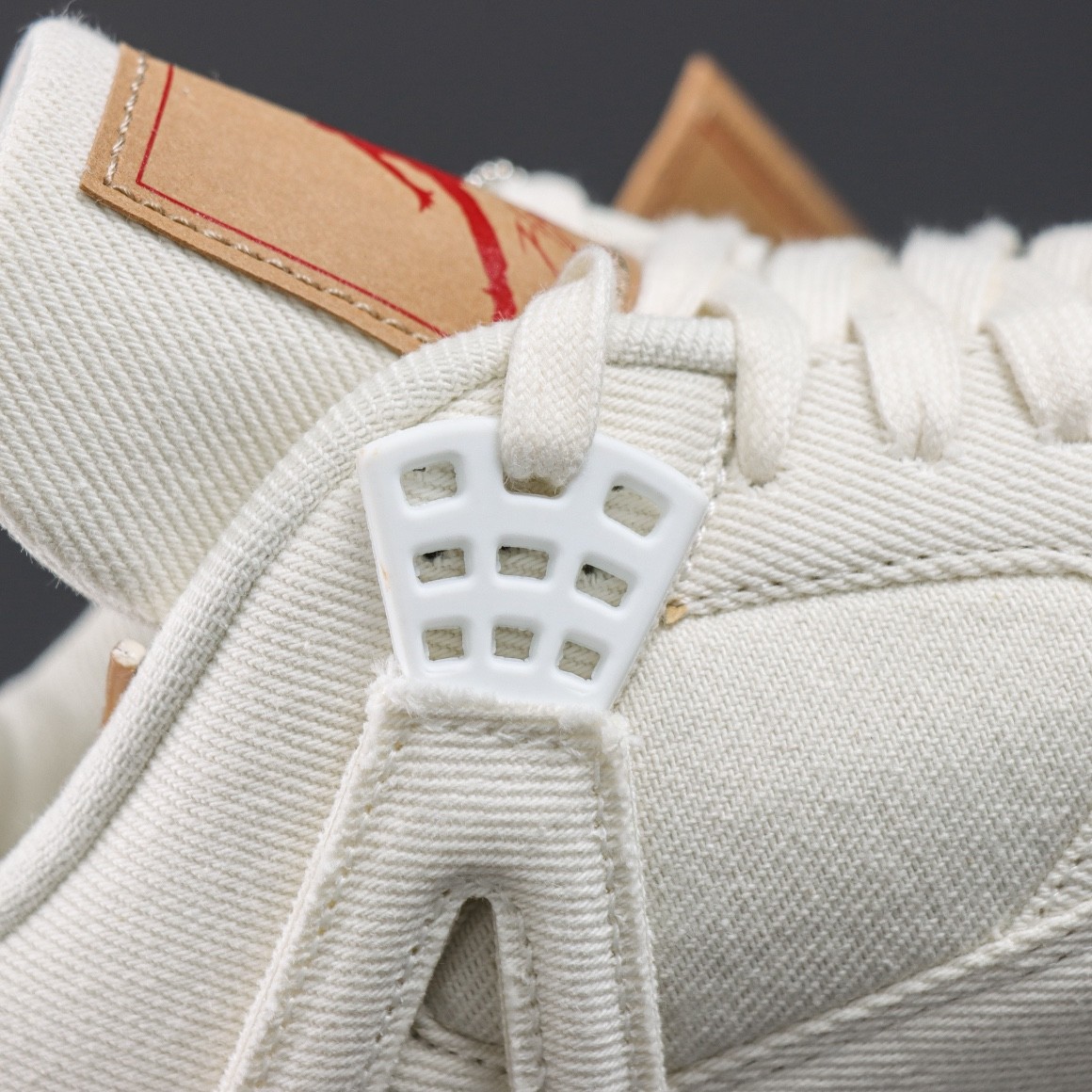 NIKE AIR JORDAN 4 LEVIS WHITE Basketball Shoes