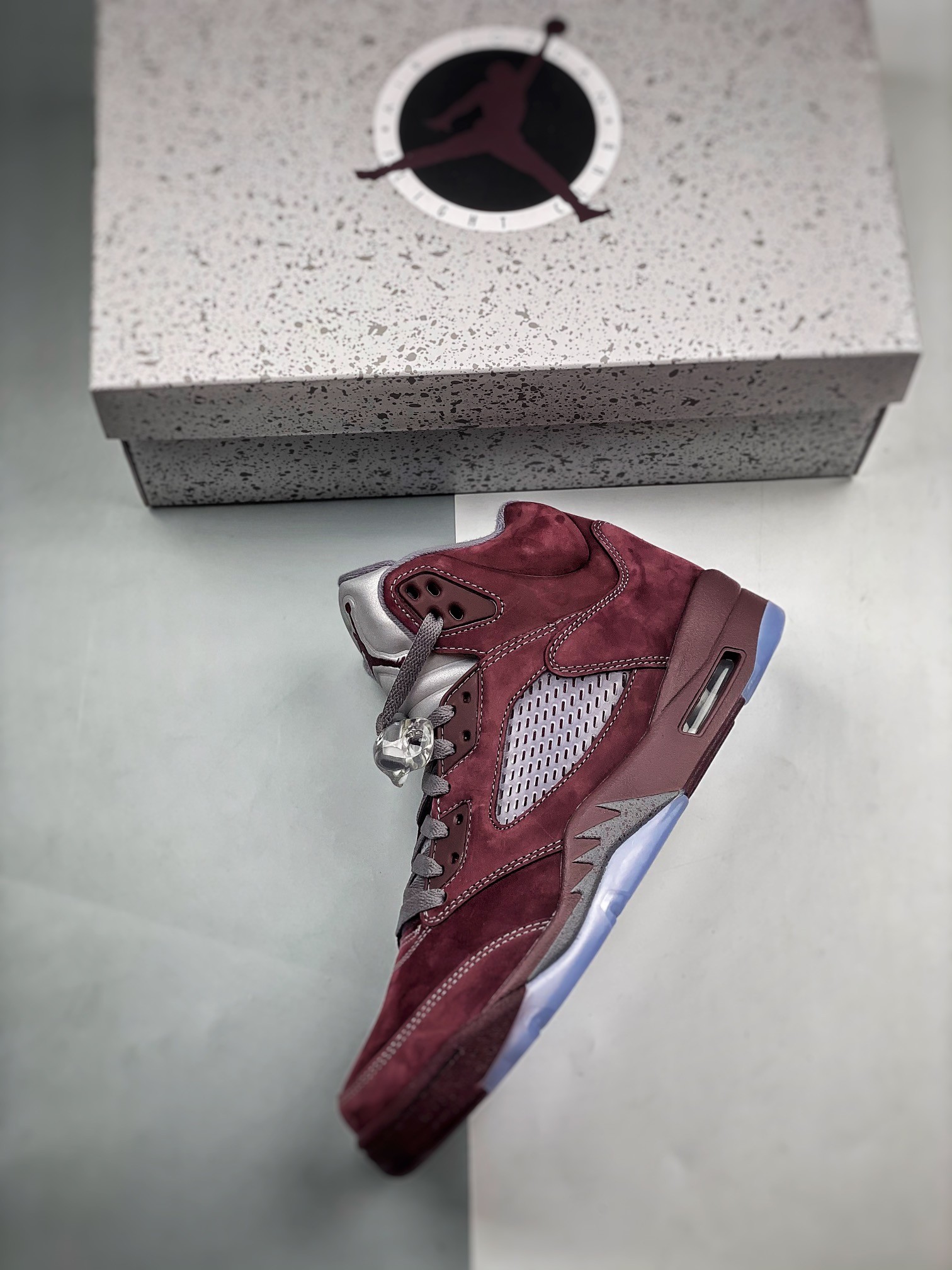 NIKE AIR JORDAN 5 BURGUNDY