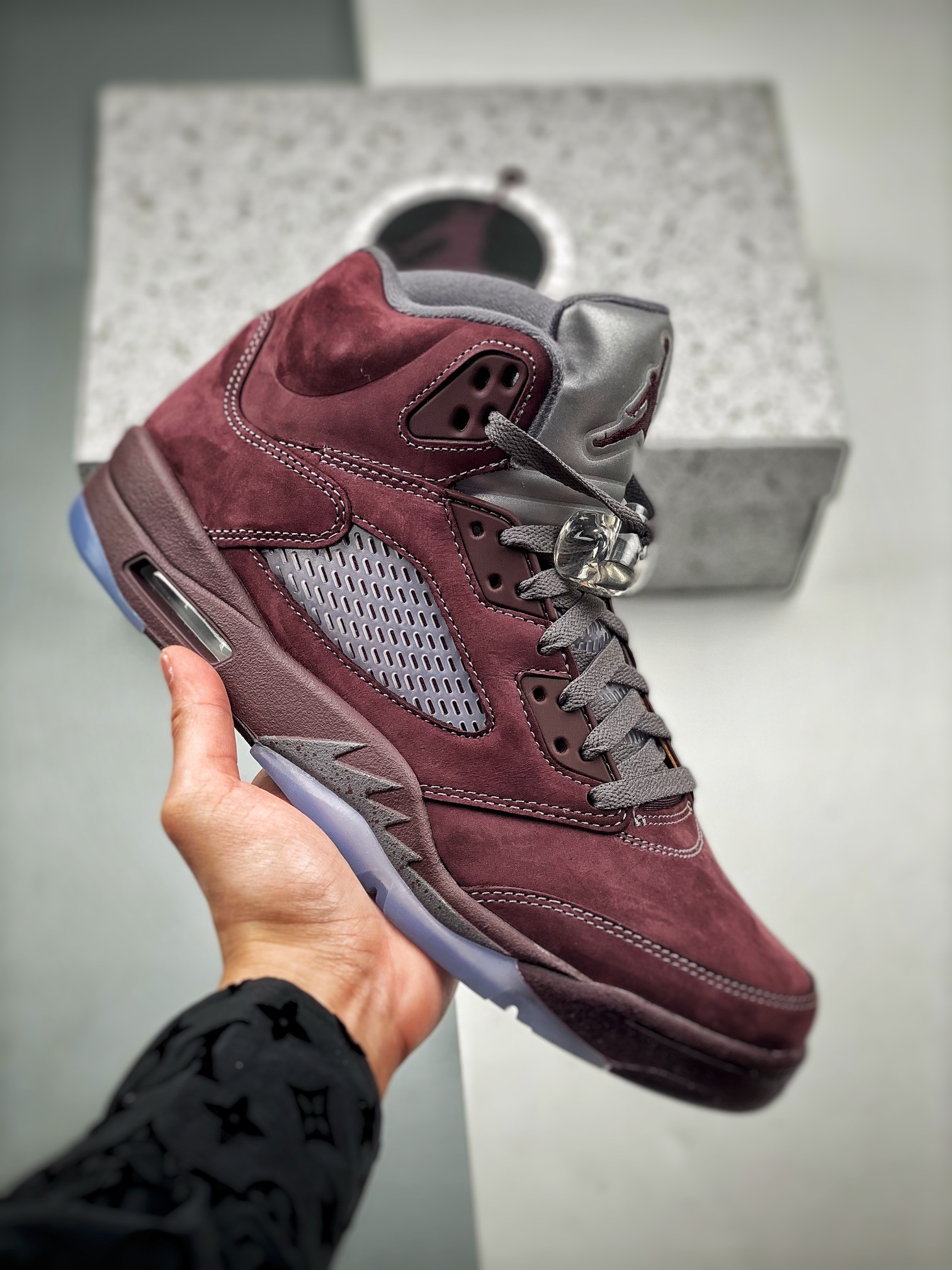 NIKE AIR JORDAN 5 BURGUNDY