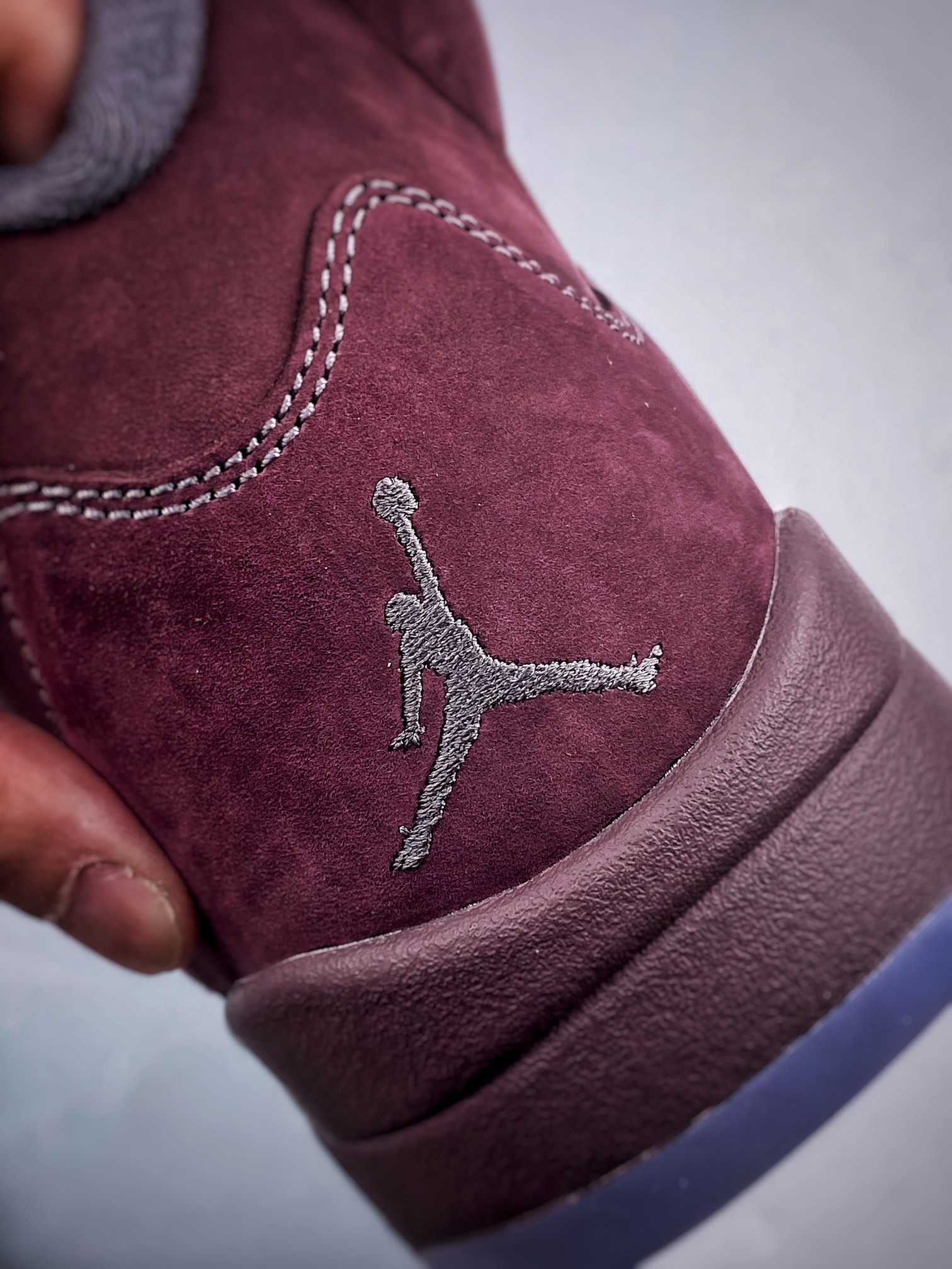 NIKE AIR JORDAN 5 BURGUNDY