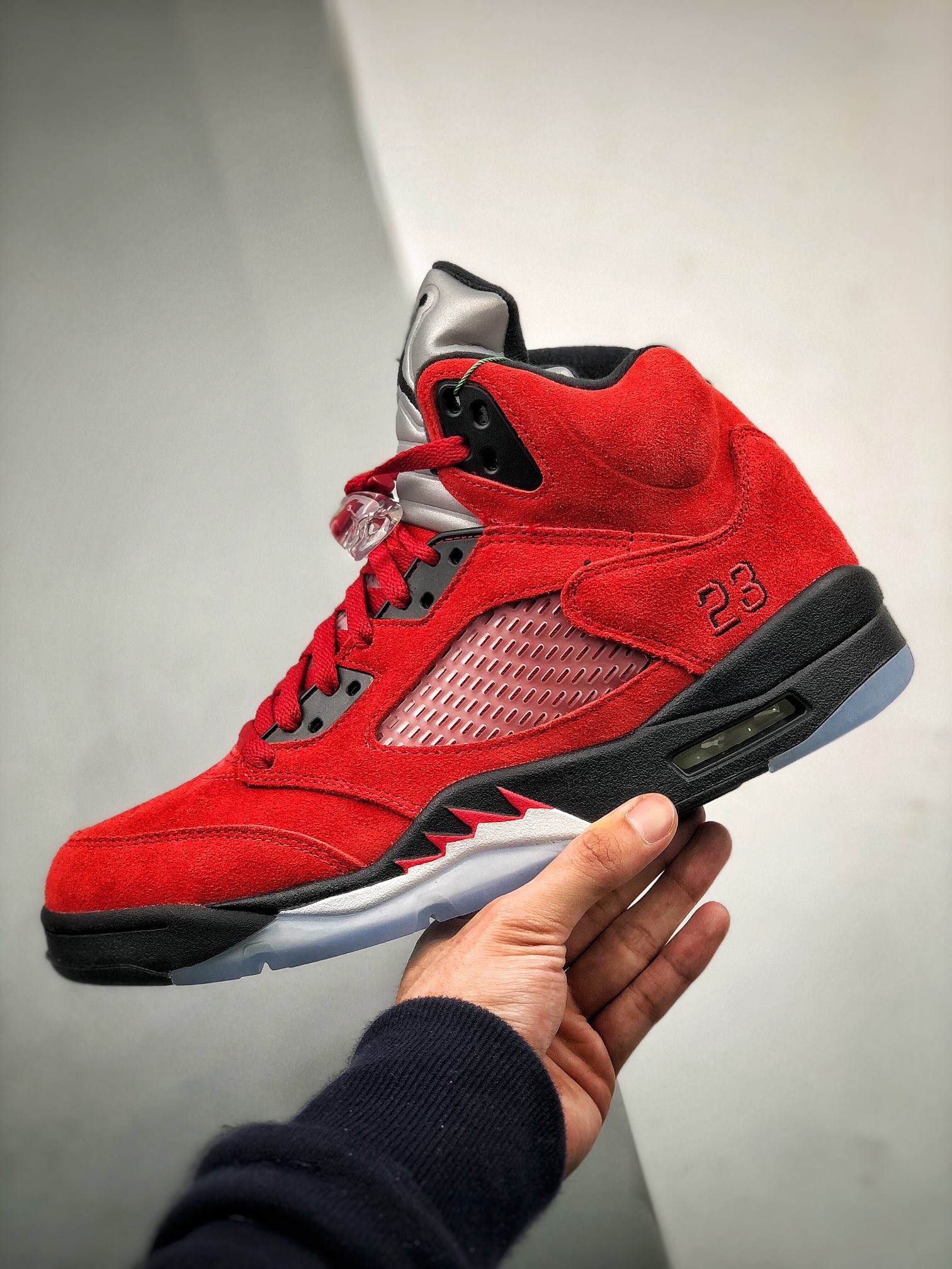 NIKE AIR JORDAN 5 "RAGING BULL" Basketball Shoes