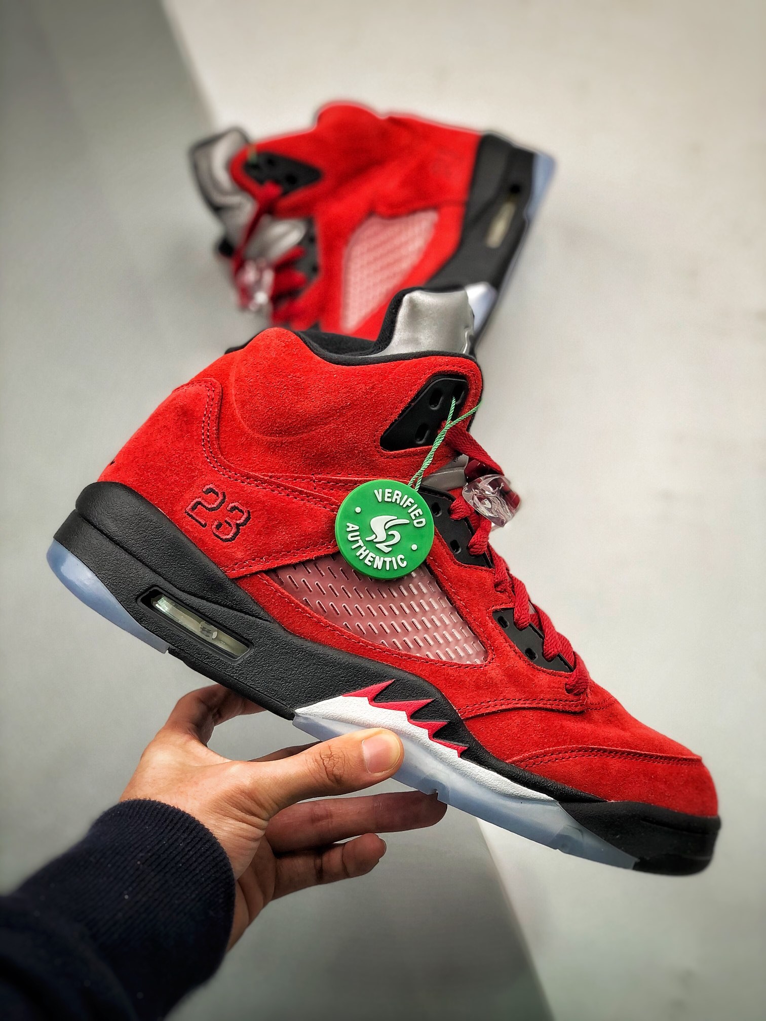 NIKE AIR JORDAN 5 "RAGING BULL" Basketball Shoes