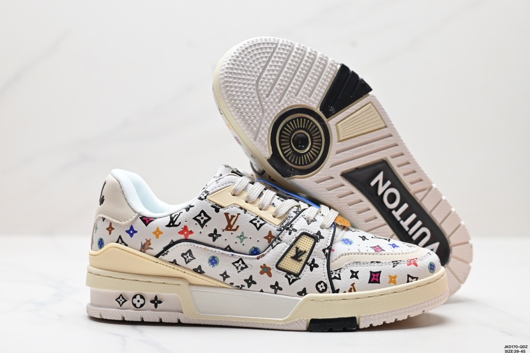 Louis Vuitton Trainer Sneaker 