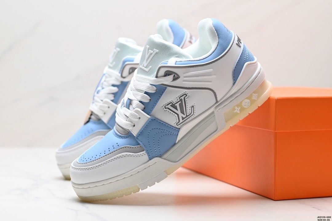 Louis Vuitton Trainer Sneaker 