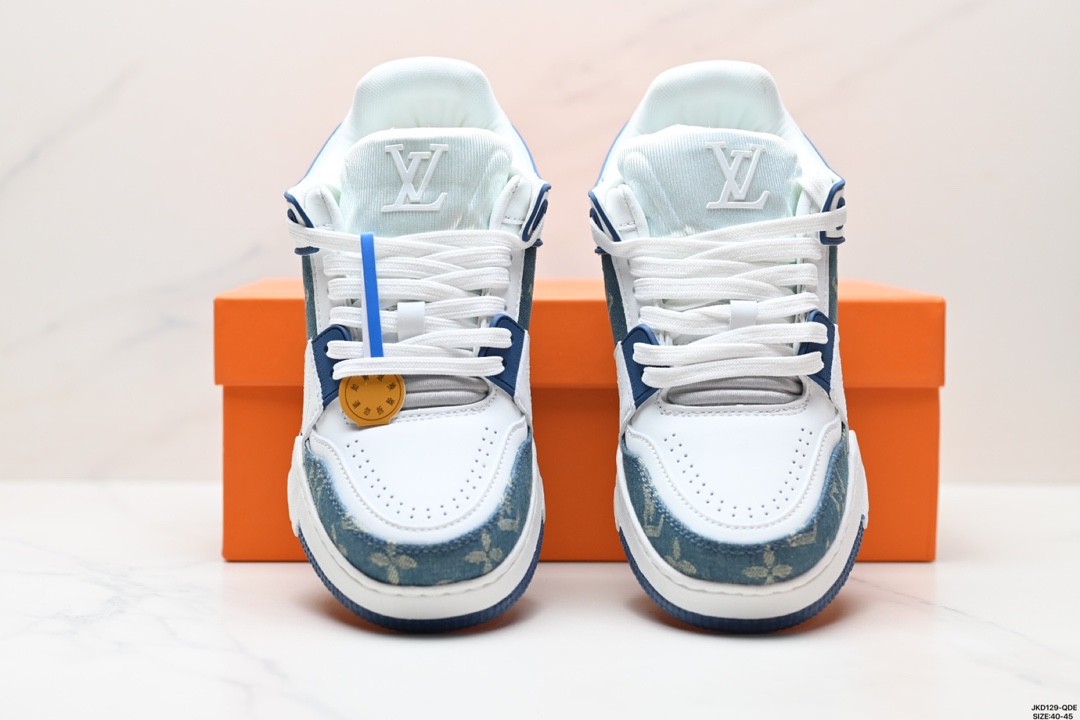 Louis Vuitton Trainer Sneaker 