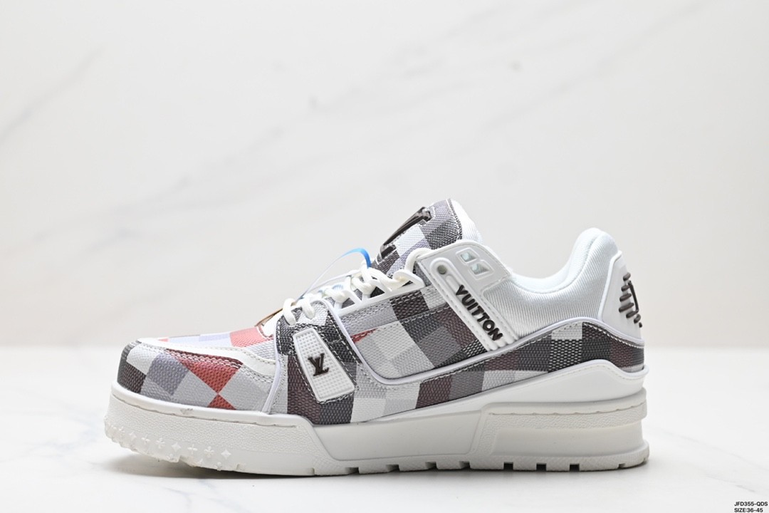 Louis Vuitton Trainer Sneaker 