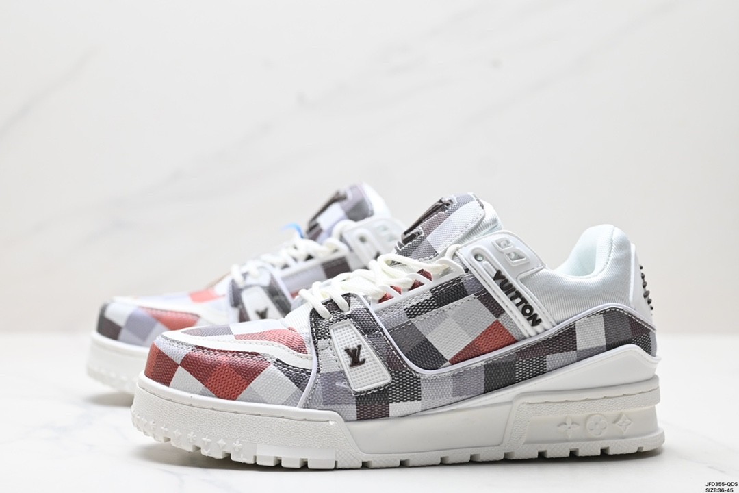 Louis Vuitton Trainer Sneaker 