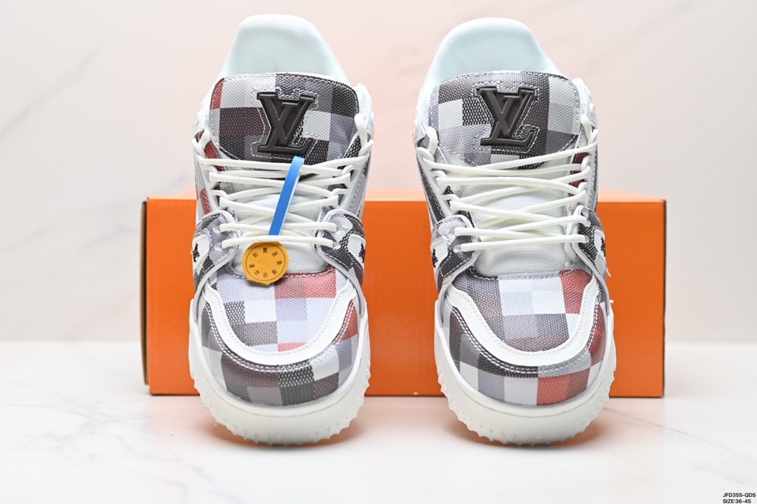 Louis Vuitton Trainer Sneaker 