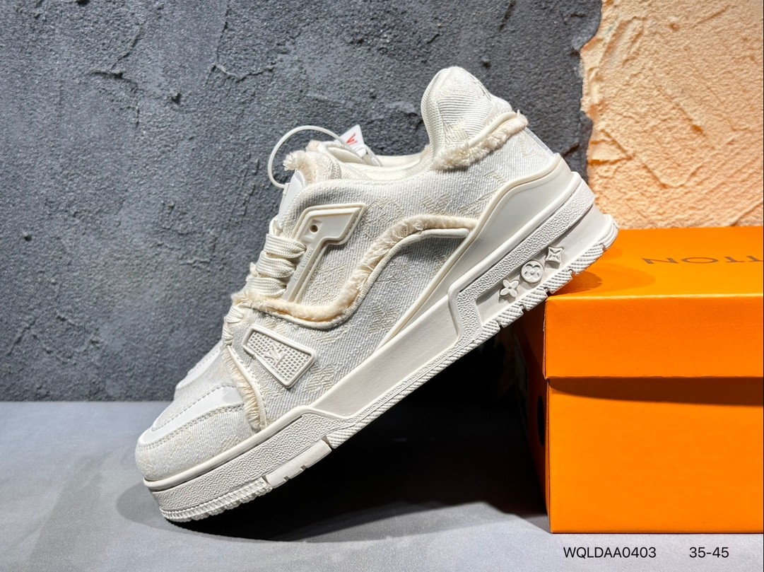 Louis Vuitton Trainer Sneaker 