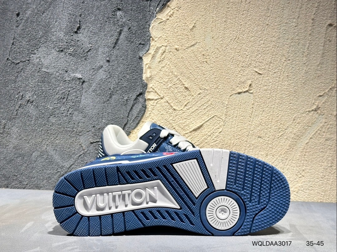 Louis Vuitton Trainer Sneaker 