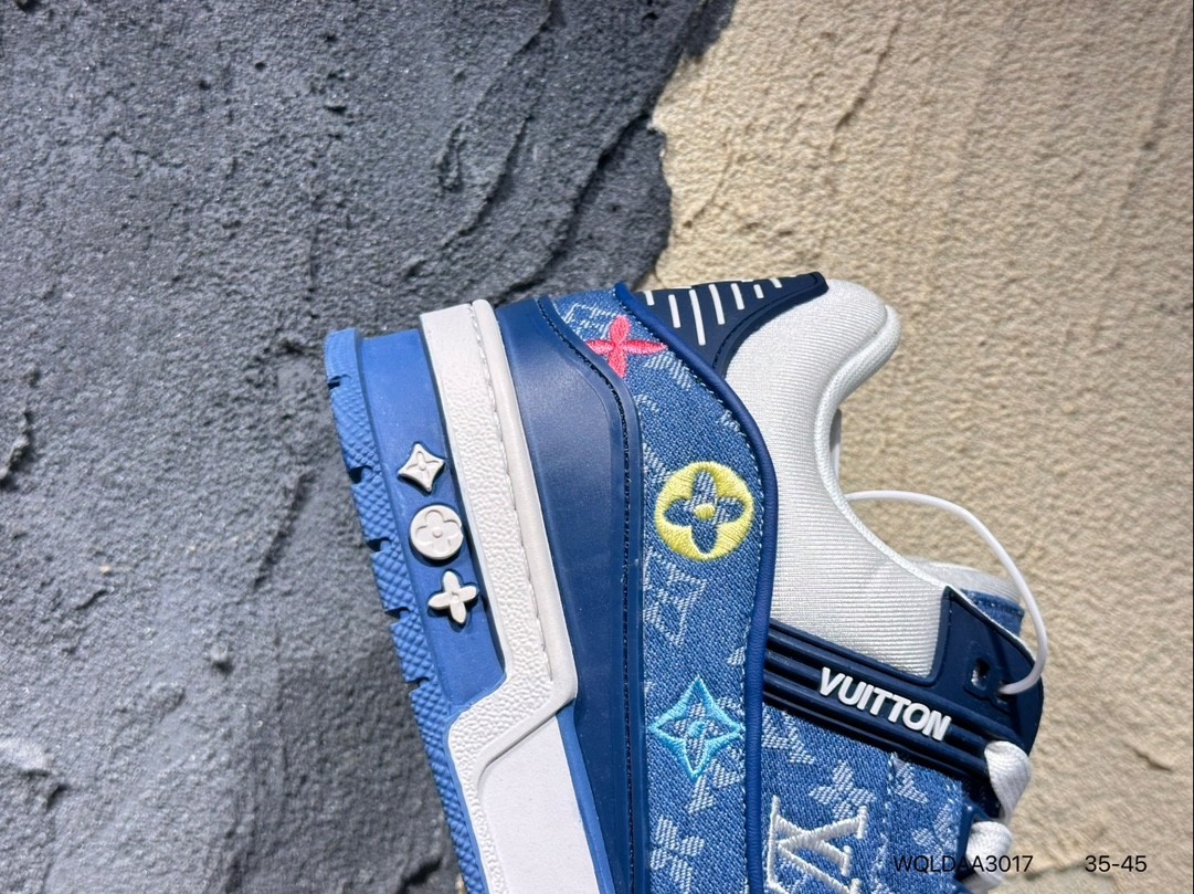 Louis Vuitton Trainer Sneaker 