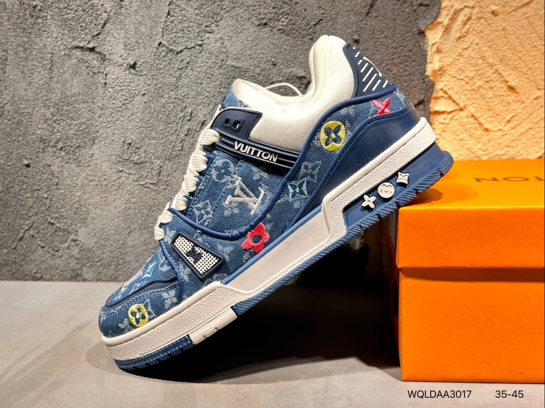 Louis Vuitton Trainer Sneaker 