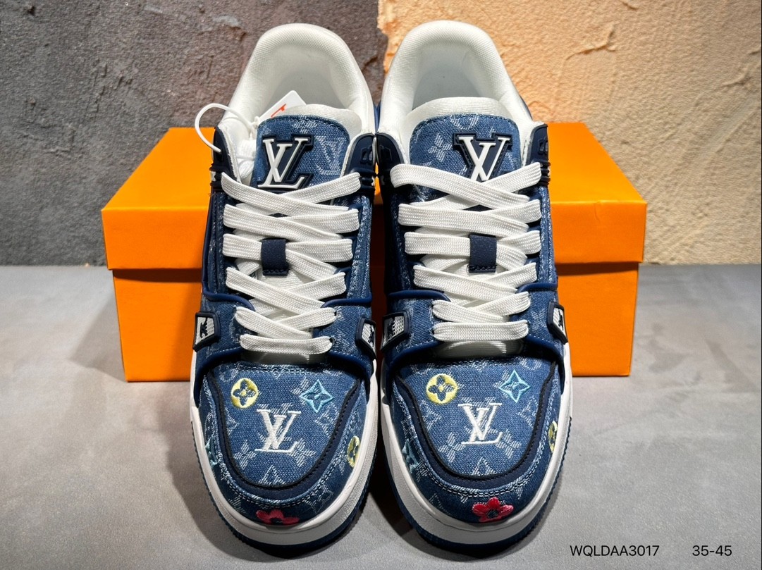 Louis Vuitton Trainer Sneaker 