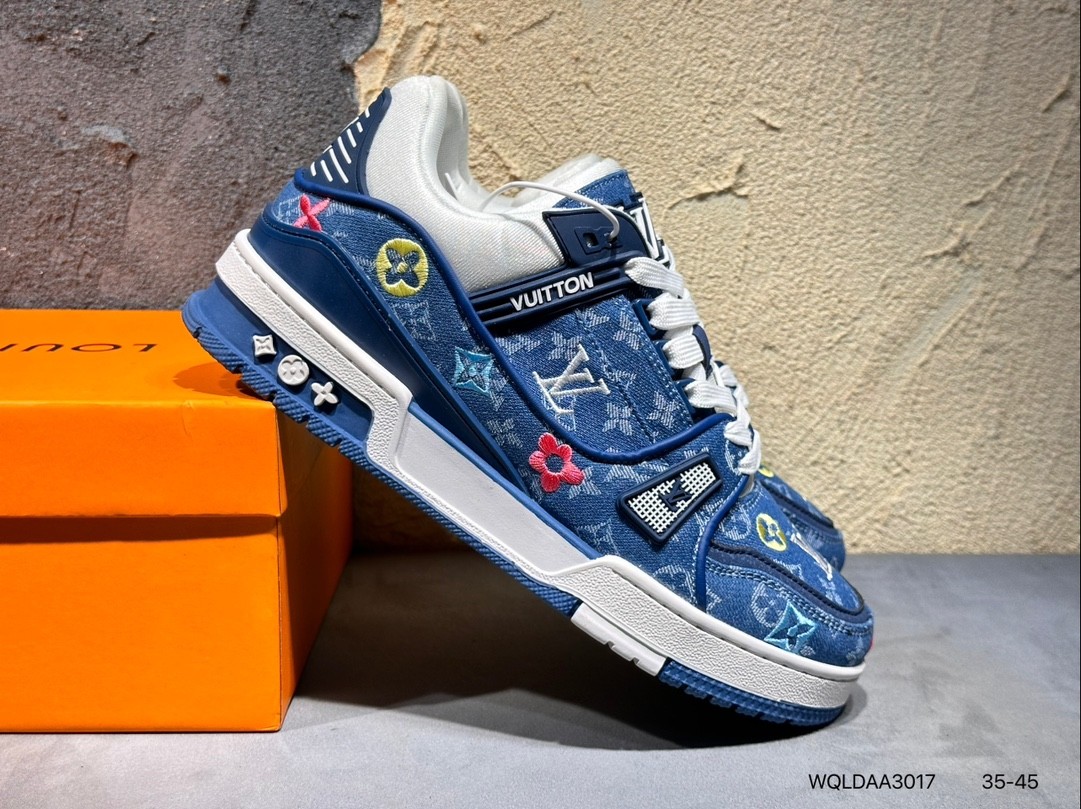 Louis Vuitton Trainer Sneaker 