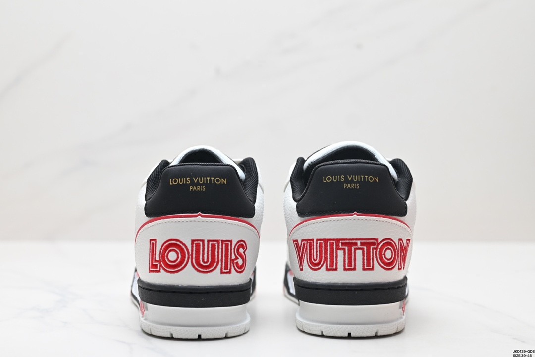 Louis Vuitton Trainer Sneaker 