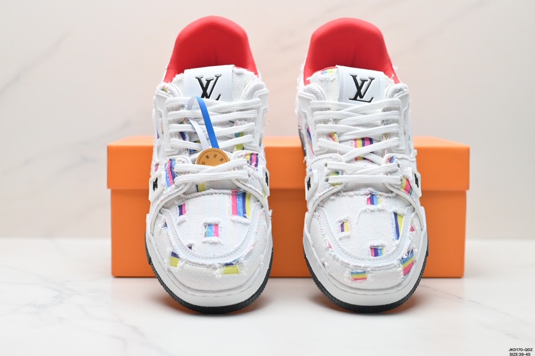 Louis Vuitton Trainer Sneaker 