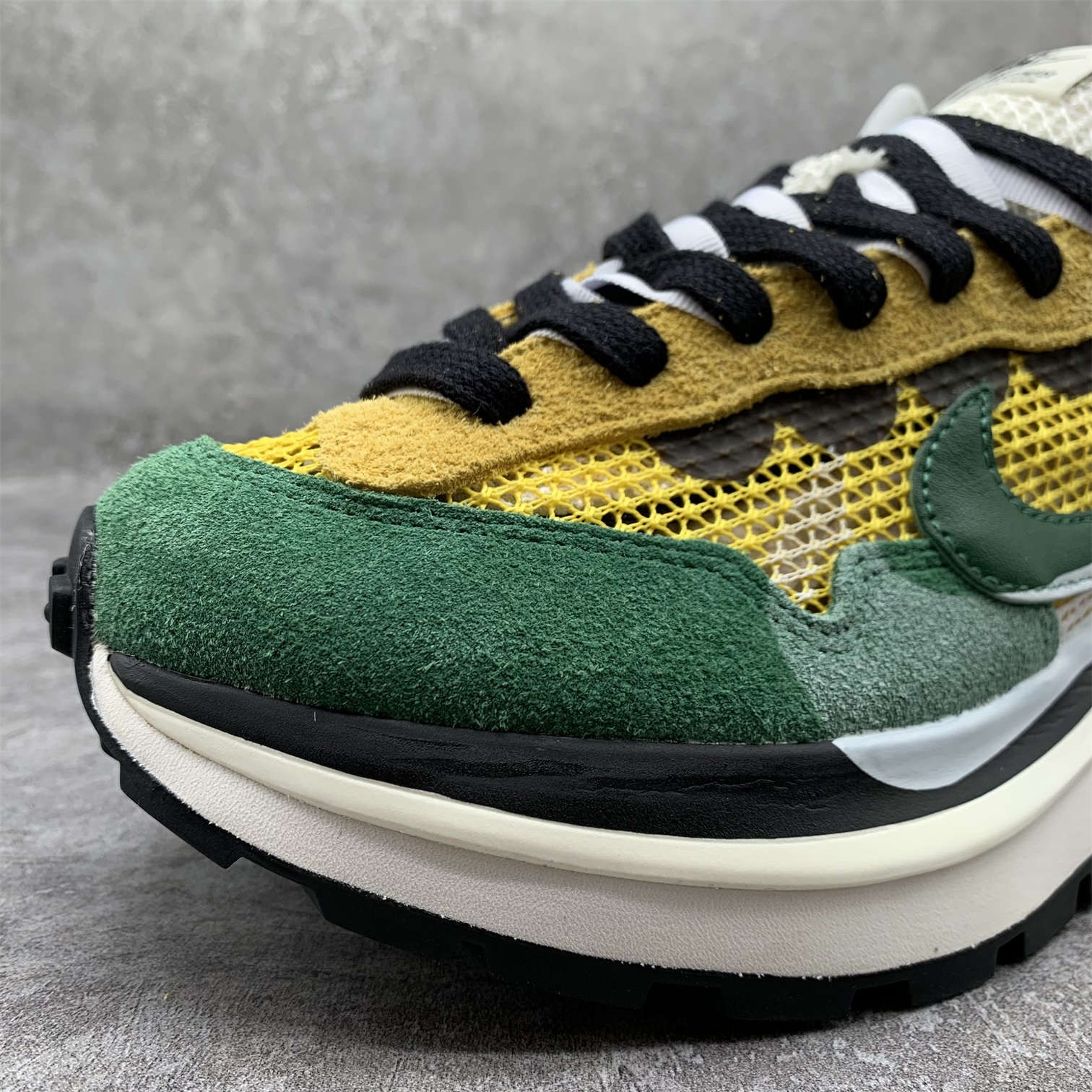 [OG] SACAI X NIKE VAPORWAFFLE TOUR YELLOW Sneaker Shoes