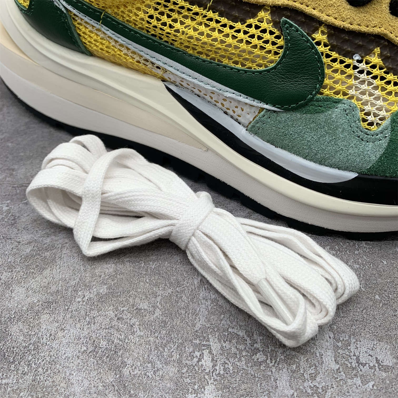 [OG] SACAI X NIKE VAPORWAFFLE TOUR YELLOW Sneaker Shoes