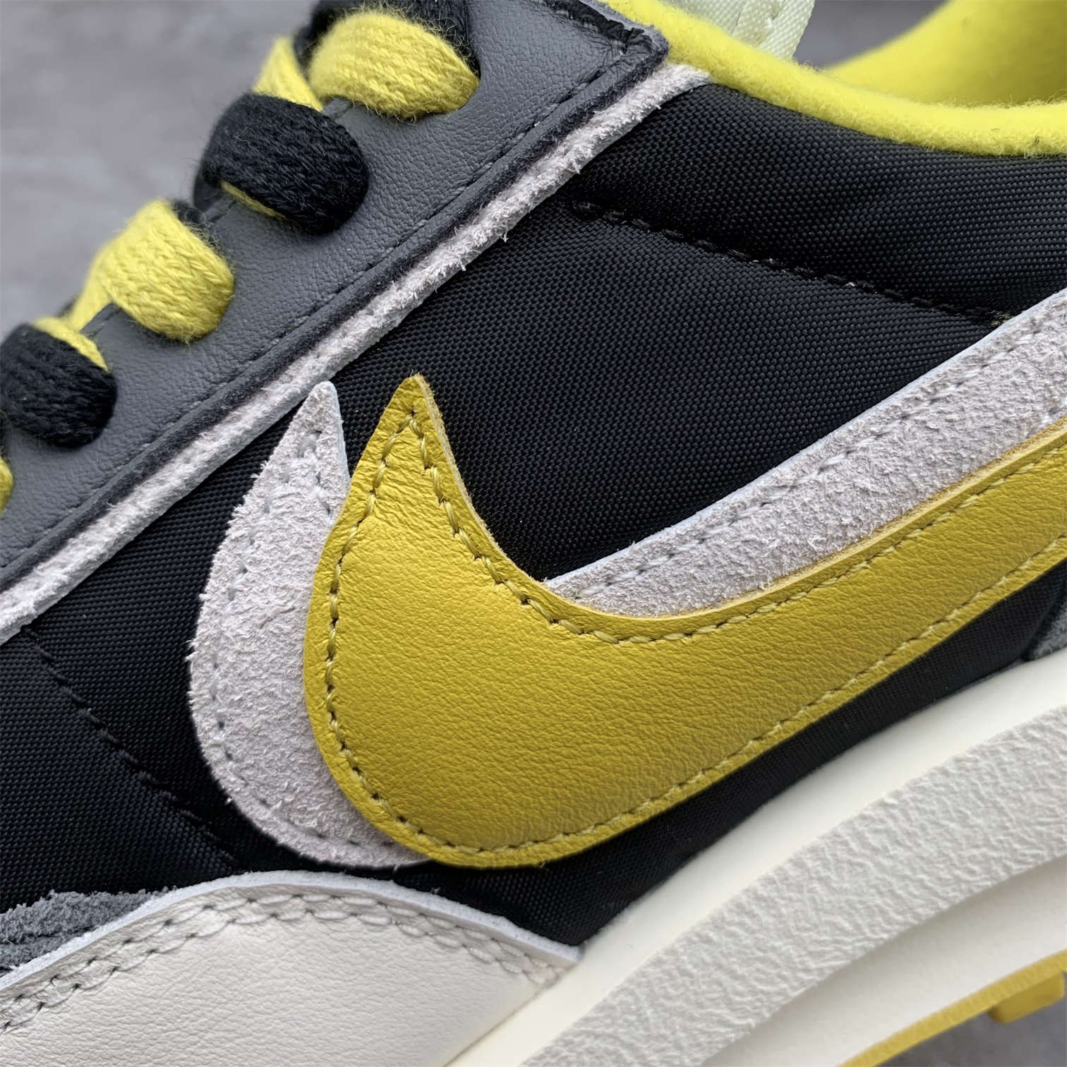 [OG] SACAI X NIKE LDWAFFLE BLACK AND BRIGHT CITRON Sneaker Shoes