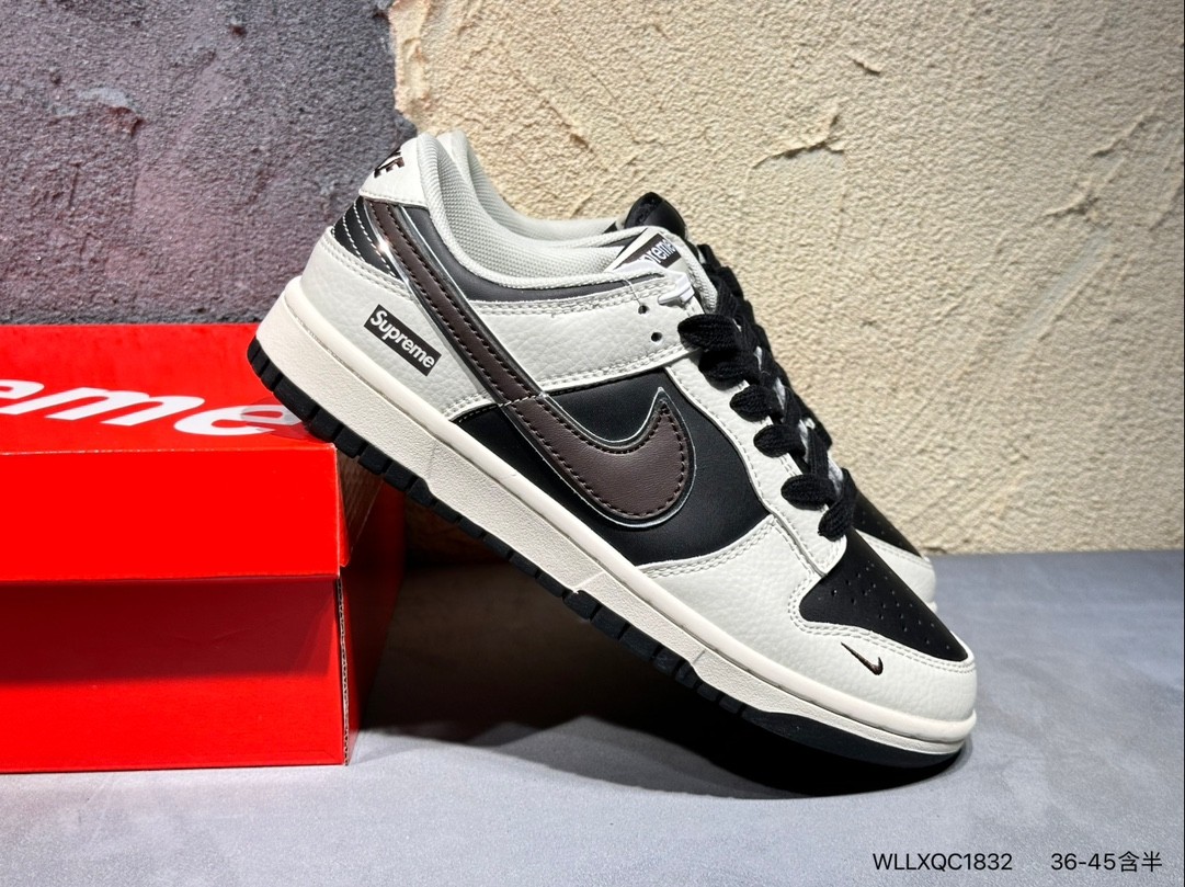 Nike SB Dunk Low x Supreme