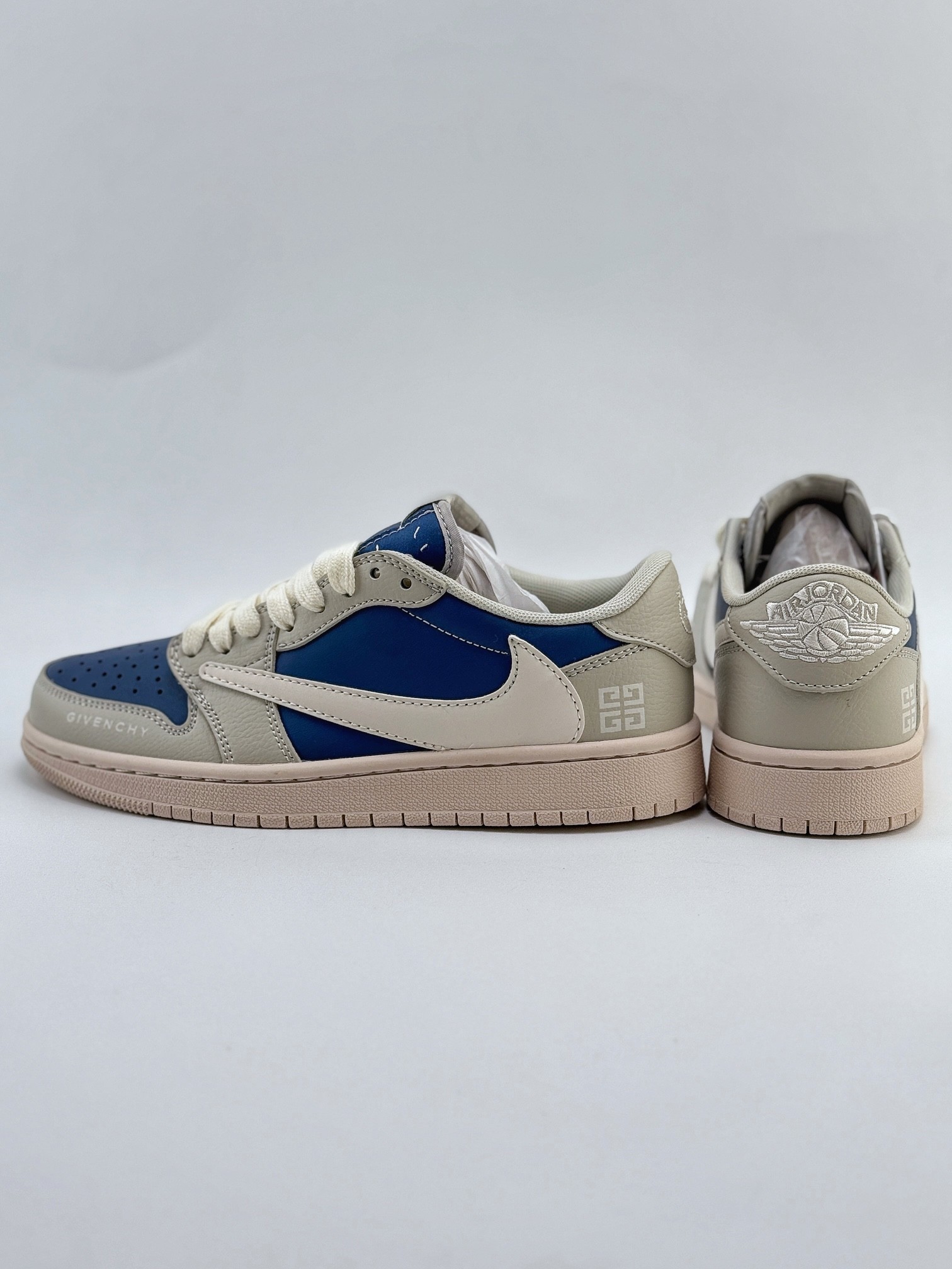 Air Jordan 1 Retro Low OG SP Travis Scott Reverse Mocha