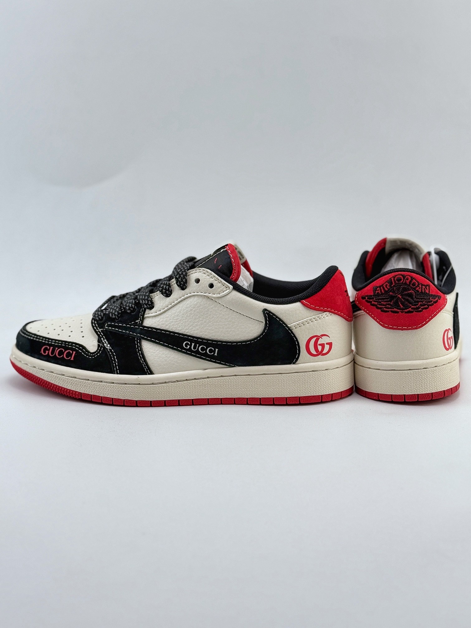 Air Jordan 1 Retro Low OG SP Travis Scott Reverse Mocha