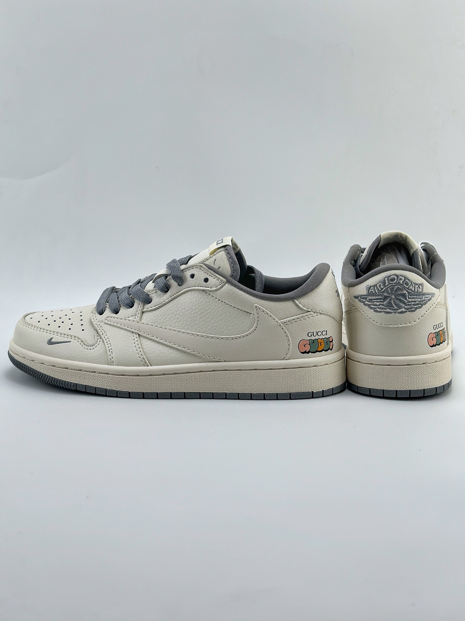 Air Jordan 1 Retro Low OG SP Travis Scott Reverse Mocha