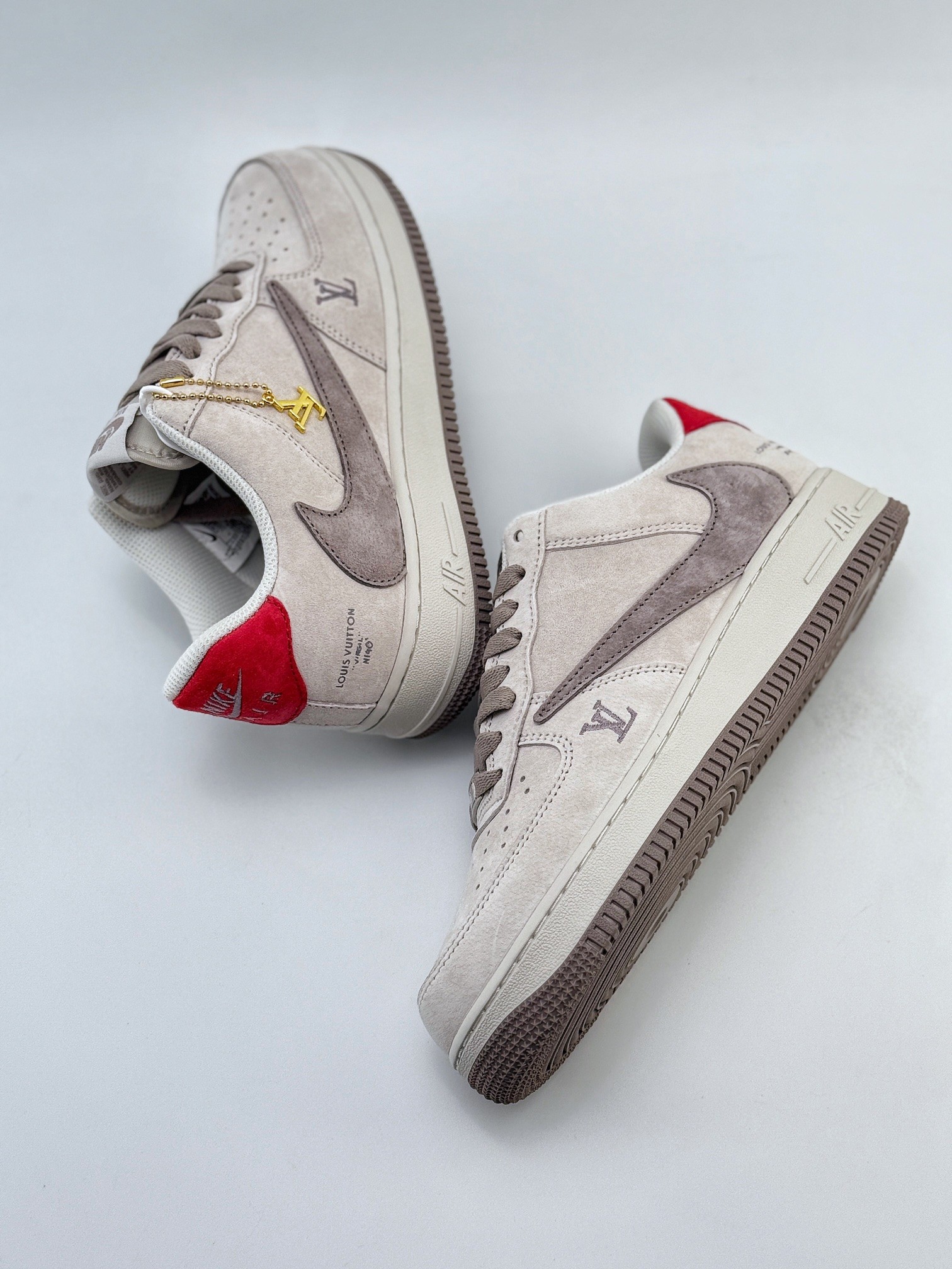 Air Jordan 1 Retro Low OG SP Travis Scott Reverse Mocha